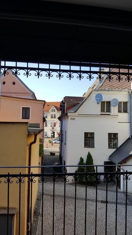 Apartment Jakubske Namesti เชสกา คาเมนิเซอ ภายนอก รูปภาพ