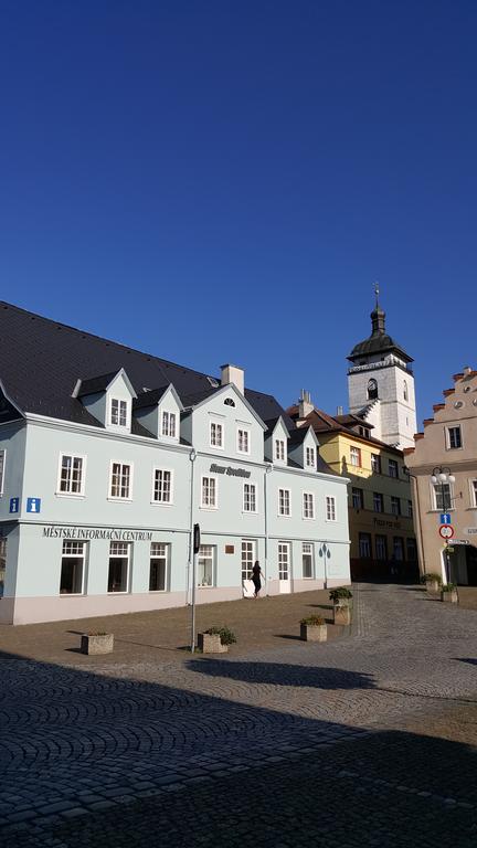 Apartment Jakubske Namesti เชสกา คาเมนิเซอ ภายนอก รูปภาพ